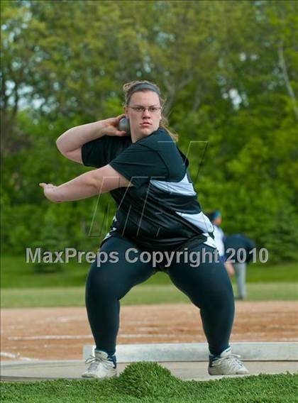 Thumbnail 3 in True Team Section 6AAA (Boys and Girls Shot Put) photogallery.