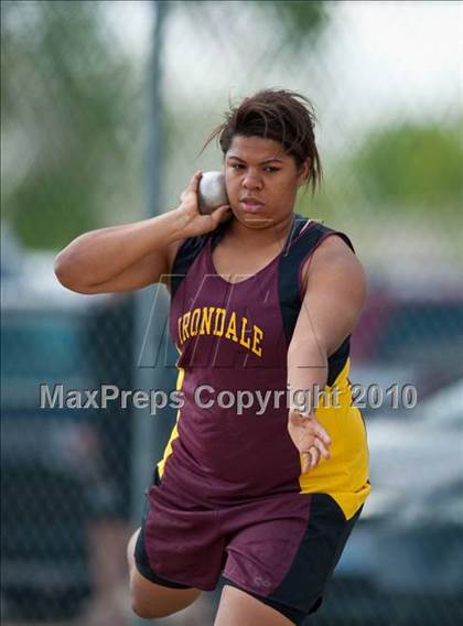 Thumbnail 2 in True Team Section 6AAA (Boys and Girls Shot Put) photogallery.
