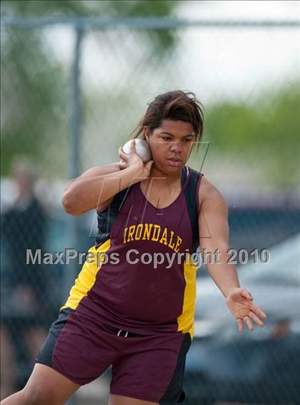 Thumbnail 3 in True Team Section 6AAA (Boys and Girls Shot Put) photogallery.