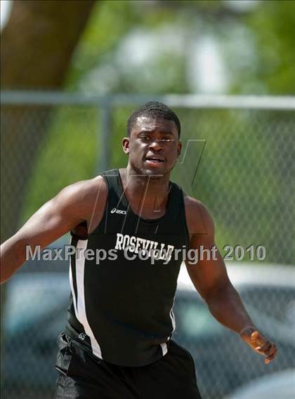 Thumbnail 2 in True Team Section 6AAA (Boys and Girls Shot Put) photogallery.