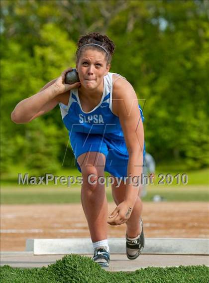 Thumbnail 2 in True Team Section 6AAA (Boys and Girls Shot Put) photogallery.