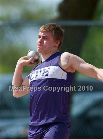 Thumbnail 2 in True Team Section 6AAA (Boys and Girls Shot Put) photogallery.