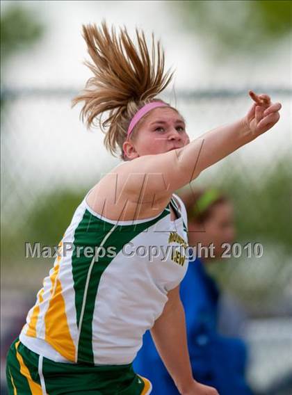 Thumbnail 1 in True Team Section 6AAA (Boys and Girls Shot Put) photogallery.