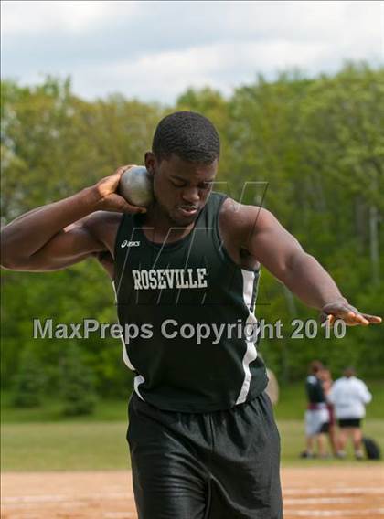 Thumbnail 1 in True Team Section 6AAA (Boys and Girls Shot Put) photogallery.