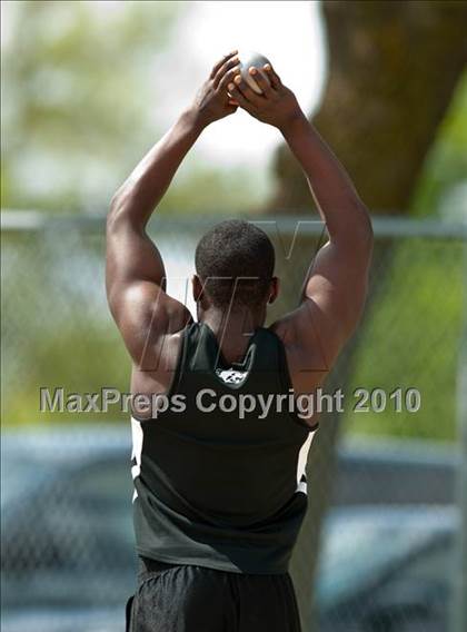 Thumbnail 1 in True Team Section 6AAA (Boys and Girls Shot Put) photogallery.