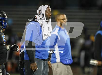Thumbnail 2 in Placer @ Crenshaw (CIF State Division 4-AA Final) photogallery.