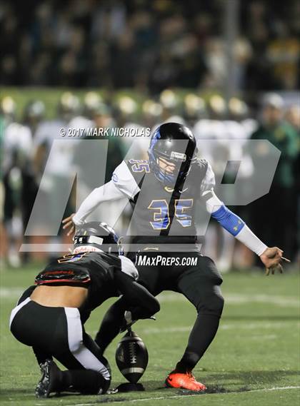 Thumbnail 1 in Placer @ Crenshaw (CIF State Division 4-AA Final) photogallery.