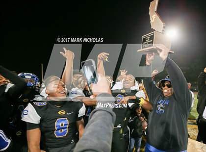 Thumbnail 1 in Placer @ Crenshaw (CIF State Division 4-AA Final) photogallery.