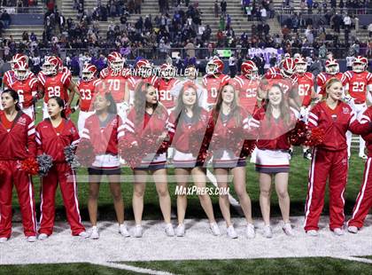 Thumbnail 1 in Mater Dei vs. Rancho Cucamonga (CIF SS Semifinal Playoff) photogallery.