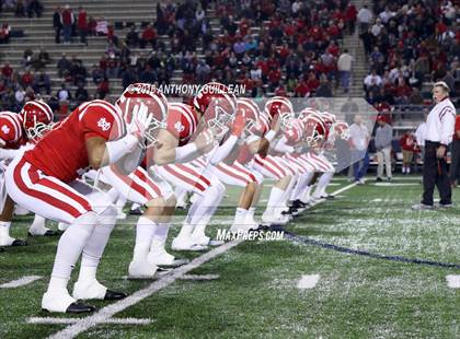 Thumbnail 1 in Mater Dei vs. Rancho Cucamonga (CIF SS Semifinal Playoff) photogallery.