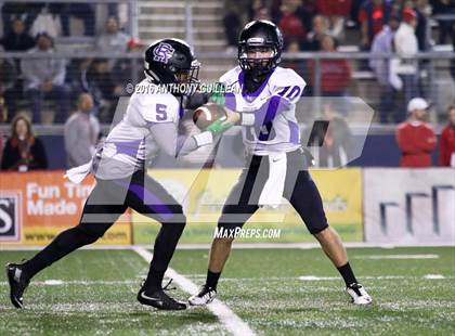 Thumbnail 1 in Mater Dei vs. Rancho Cucamonga (CIF SS Semifinal Playoff) photogallery.