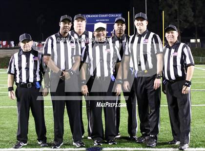 Thumbnail 1 in Mater Dei vs. Rancho Cucamonga (CIF SS Semifinal Playoff) photogallery.