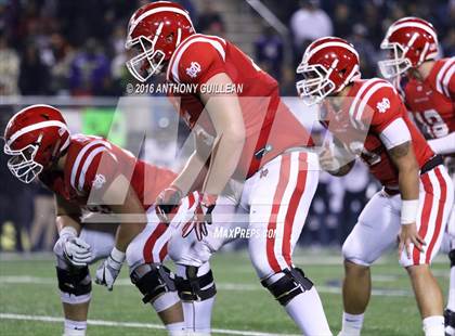 Thumbnail 3 in Mater Dei vs. Rancho Cucamonga (CIF SS Semifinal Playoff) photogallery.