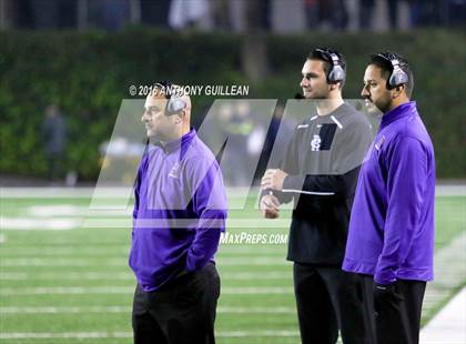 Thumbnail 2 in Mater Dei vs. Rancho Cucamonga (CIF SS Semifinal Playoff) photogallery.