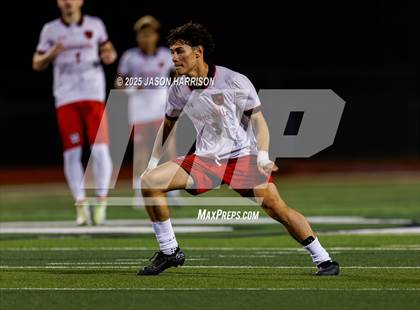 Thumbnail 3 in Gainesville vs. Bridgeport (UIL Soccer 4A Region 2 Semifinal) photogallery.