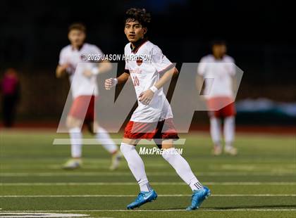 Thumbnail 2 in Gainesville vs. Bridgeport (UIL Soccer 4A Region 2 Semifinal) photogallery.