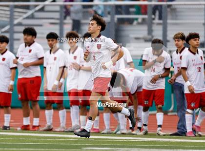 Thumbnail 1 in Gainesville vs. Bridgeport (UIL Soccer 4A Region 2 Semifinal) photogallery.