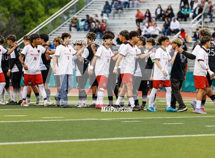 Thumbnail 3 in Gainesville vs. Bridgeport (UIL Soccer 4A Region 2 Semifinal) photogallery.