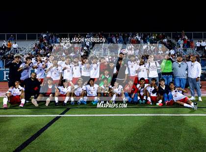 Thumbnail 3 in Gainesville vs. Bridgeport (UIL Soccer 4A Region 2 Semifinal) photogallery.