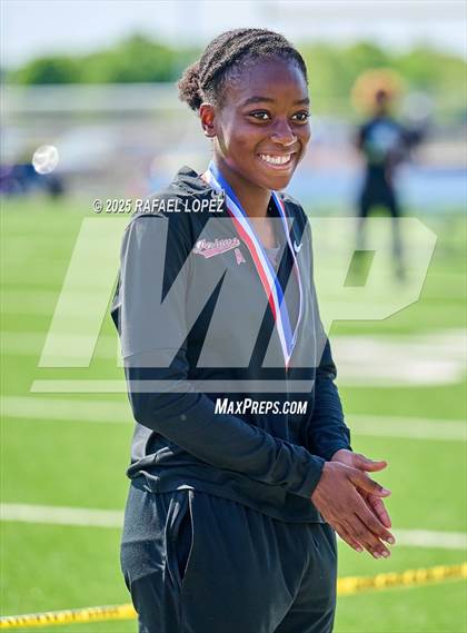 Thumbnail 3 in UIL 6A Track & Field Area 21&22 (Awards) photogallery.