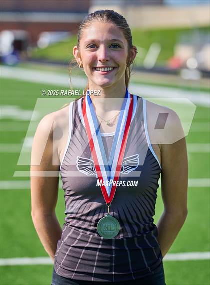 Thumbnail 2 in UIL 6A Track & Field Area 21&22 (Awards) photogallery.