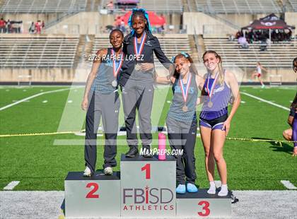 Thumbnail 3 in UIL 6A Track & Field Area 21&22 (Awards) photogallery.