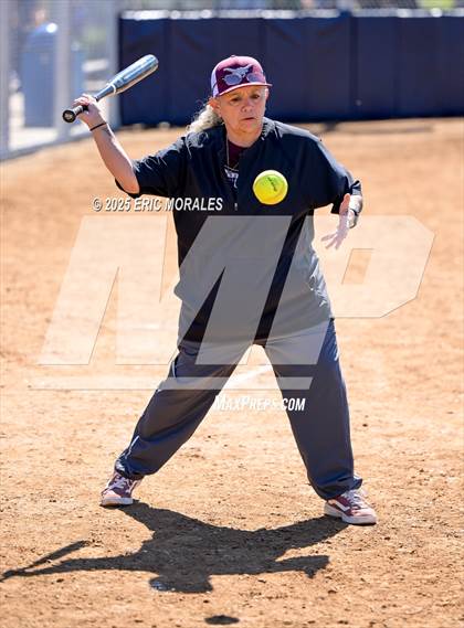 Thumbnail 3 in Rancho Buena Vista vs. Christian (Cougar Classic) photogallery.