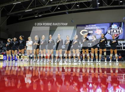 Thumbnail 2 in Iola vs. Crawford (UIL 2A Volleyball Division II Final) photogallery.