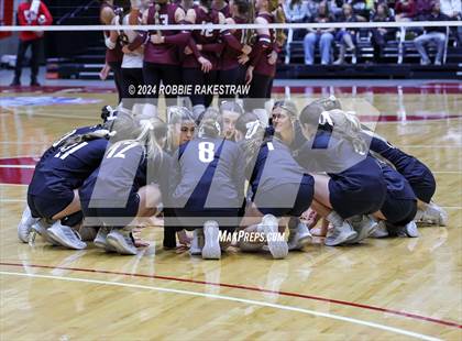 Thumbnail 1 in Iola vs. Crawford (UIL 2A Volleyball Division II Final) photogallery.