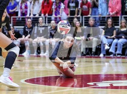 Thumbnail 3 in Iola vs. Crawford (UIL 2A Volleyball Division II Final) photogallery.