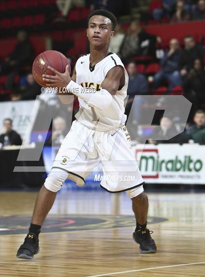 Thumbnail 2 in Half Hollow Hills East vs. McQuaid Jesuit (NYSPHSAA Class AA Semifinal) photogallery.