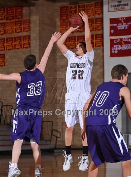 Thumbnail 3 in Cienega vs Spanish Springs (MaxPreps Holiday Classic) photogallery.