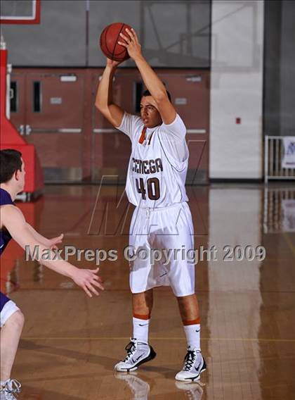 Thumbnail 2 in Cienega vs Spanish Springs (MaxPreps Holiday Classic) photogallery.