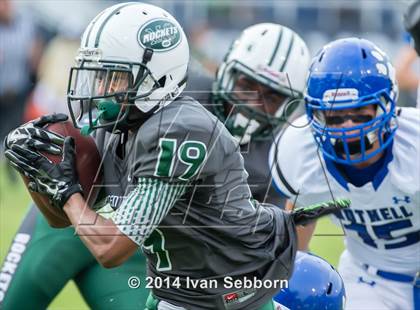 Thumbnail 2 in Miami Central vs Bothell (Burger King Bowl) photogallery.