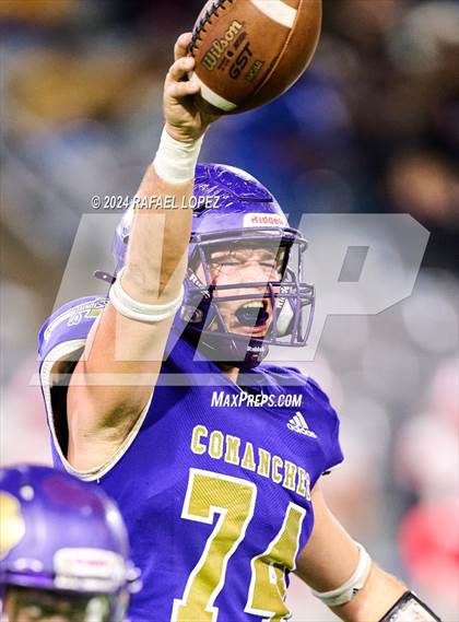 Thumbnail 2 in Shiner vs. Bremond (UIL 2A D2 Football Semifinal) photogallery.