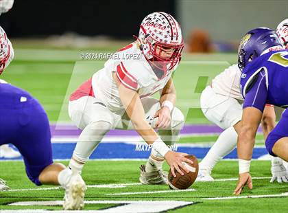 Thumbnail 3 in Shiner vs. Bremond (UIL 2A D2 Football Semifinal) photogallery.