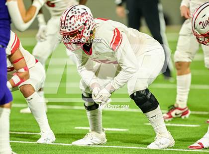 Thumbnail 1 in Shiner vs. Bremond (UIL 2A D2 Football Semifinal) photogallery.