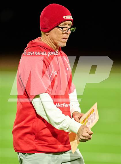 Thumbnail 3 in Shiner vs. Bremond (UIL 2A D2 Football Semifinal) photogallery.