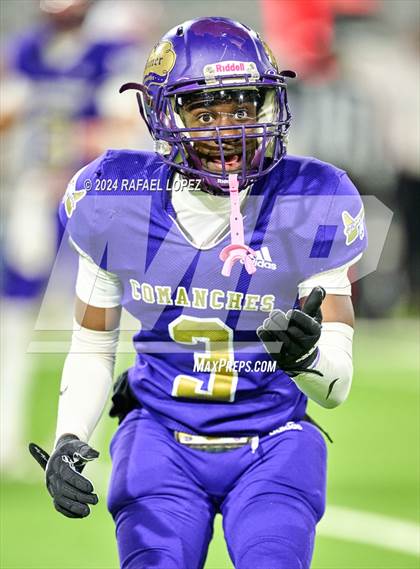 Thumbnail 3 in Shiner vs. Bremond (UIL 2A D2 Football Semifinal) photogallery.