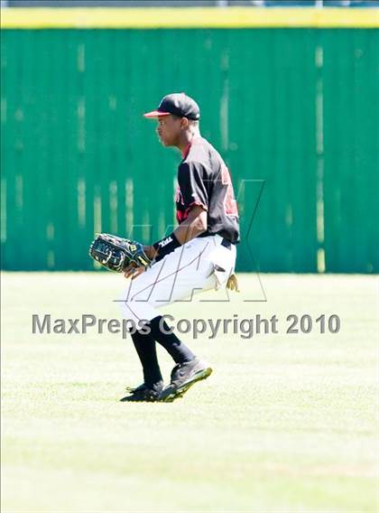 Thumbnail 2 in Austin vs Mayde Creek (Alvin Tournament) photogallery.