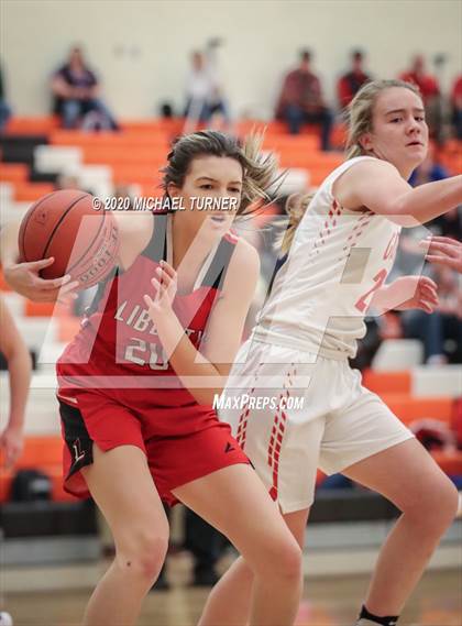 Thumbnail 3 in Liberty vs. Davenport photogallery.