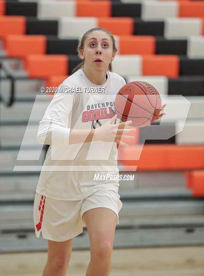 Thumbnail 2 in Liberty vs. Davenport photogallery.