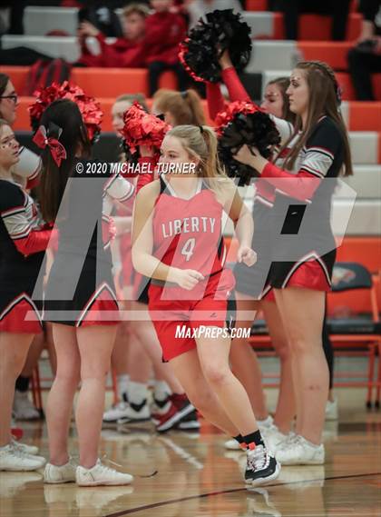 Thumbnail 3 in Liberty vs. Davenport photogallery.