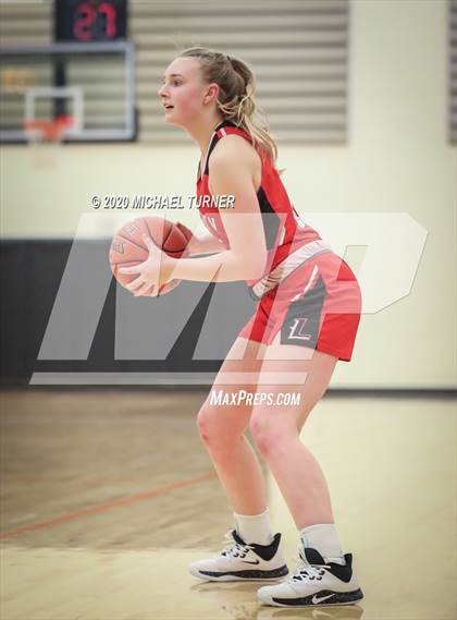 Thumbnail 3 in Liberty vs. Davenport photogallery.