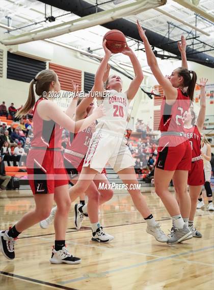 Thumbnail 1 in Liberty vs. Davenport photogallery.