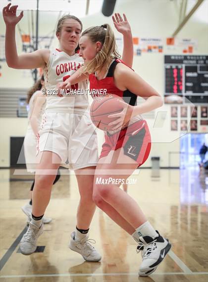 Thumbnail 1 in Liberty vs. Davenport photogallery.