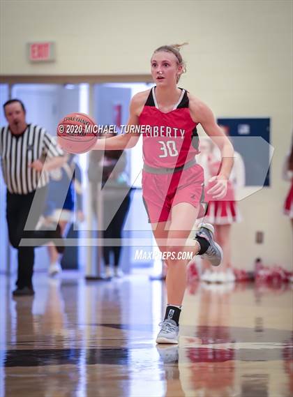 Thumbnail 3 in Liberty vs. Davenport photogallery.