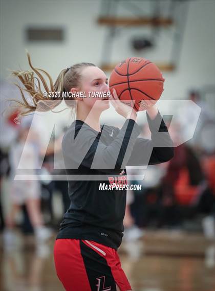 Thumbnail 3 in Liberty vs. Davenport photogallery.