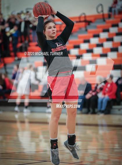 Thumbnail 1 in Liberty vs. Davenport photogallery.