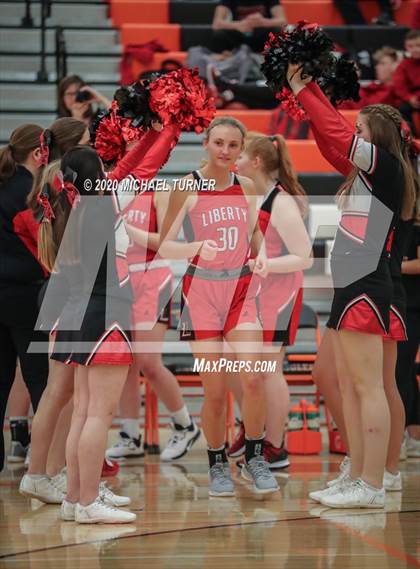 Thumbnail 3 in Liberty vs. Davenport photogallery.